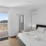 Floor Escape Penthouse Apartment Tal Guardamangia