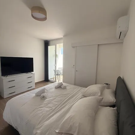 Floor Escape Penthouse Tal Guardamangia