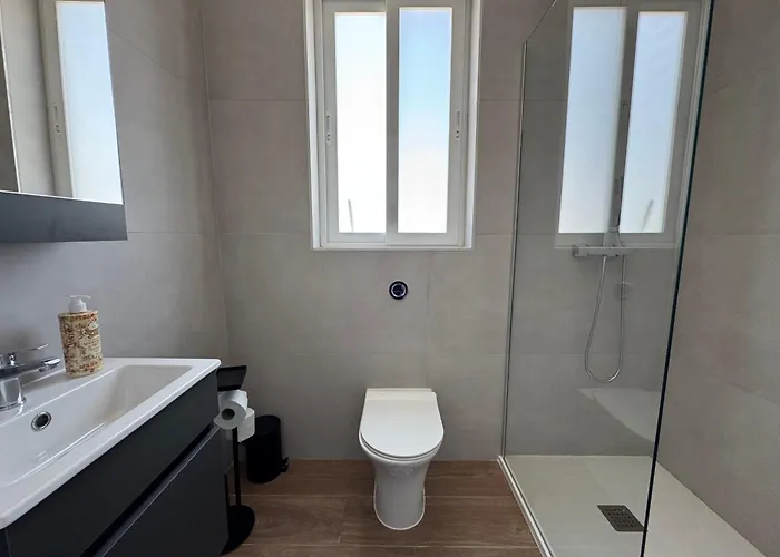 Floor Escape Penthouse Апартаменты