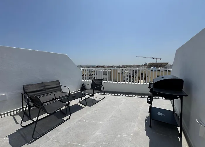 Апартаменты Floor Escape Penthouse