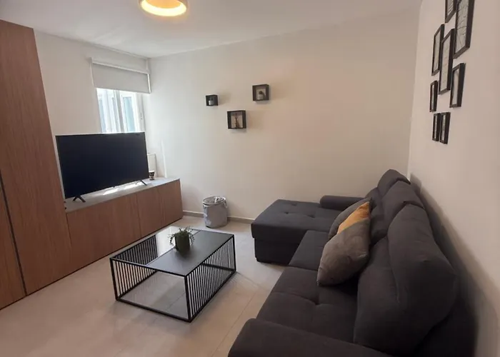 Floor Escape Penthouse Апартаменты *