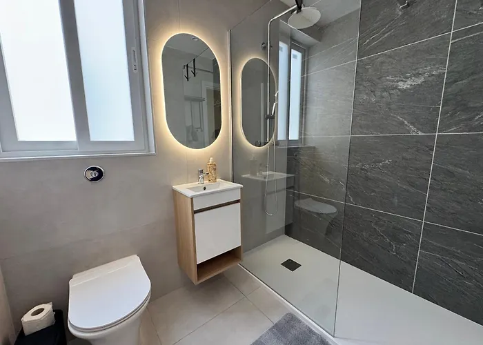 Floor Escape Penthouse Апартаменты Gwardamanga