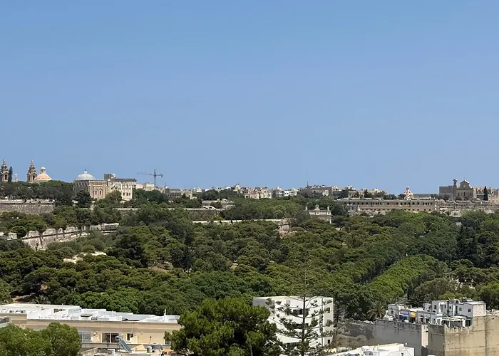 דירה Floor Escape Penthouse Tal Guardamangia