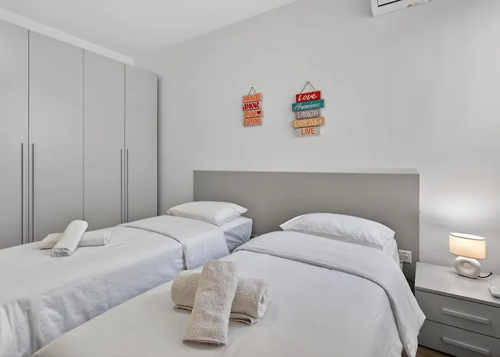 Floor Escape Penthouse Lejlighed