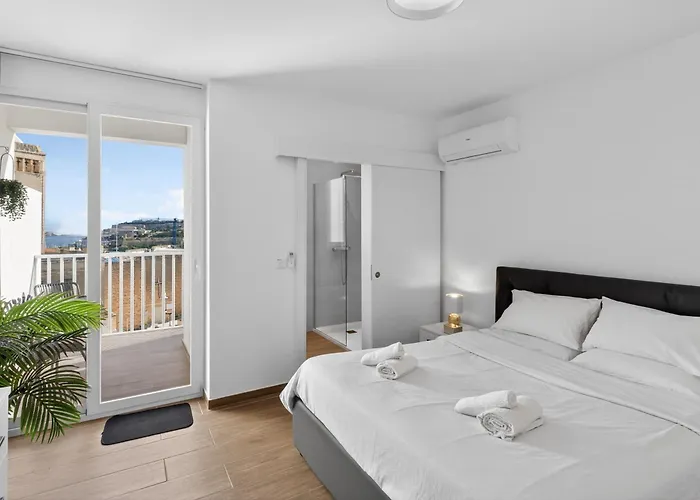 Floor Escape Penthouse Lejlighed Tal Guardamangia